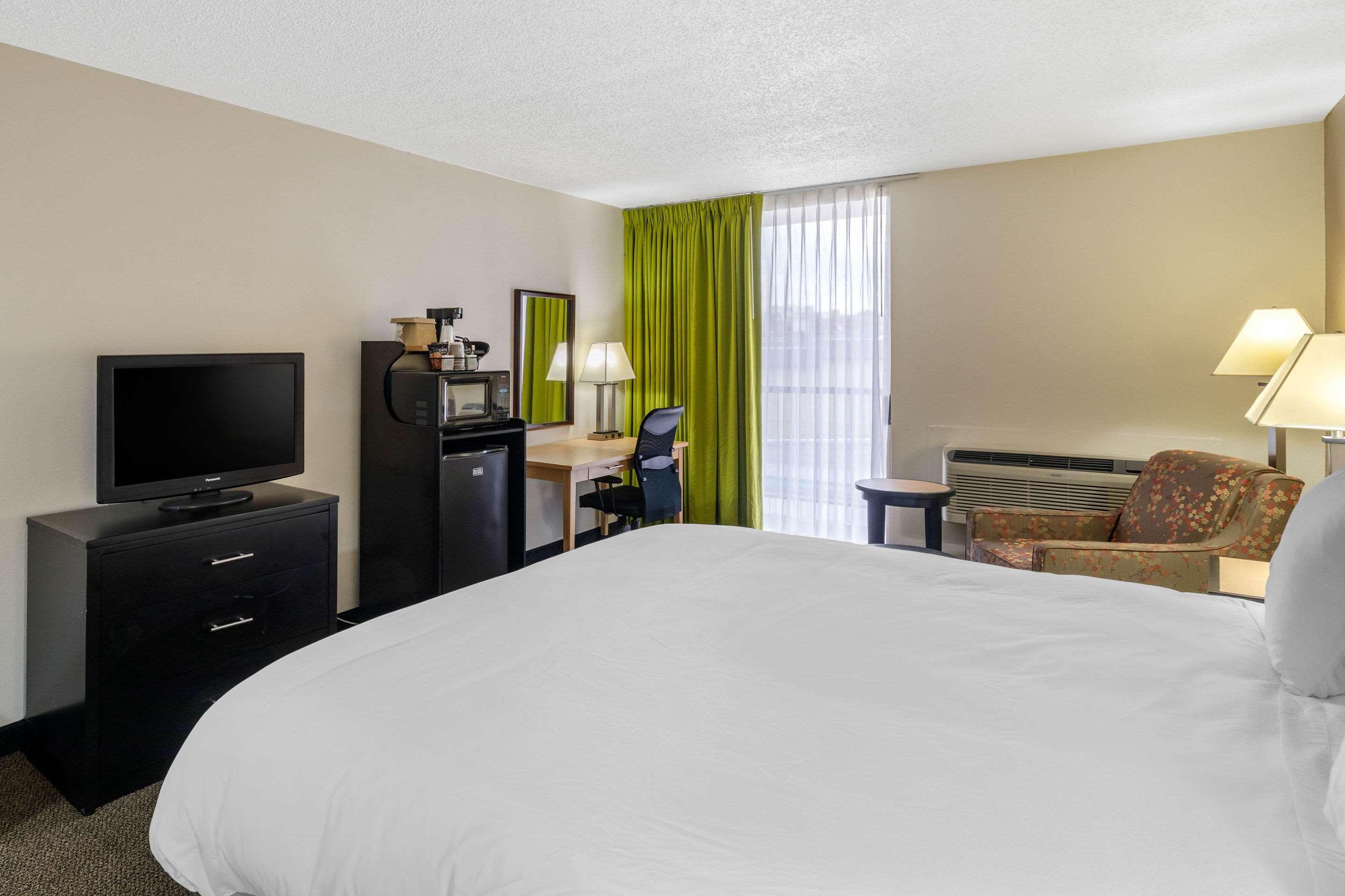 Quality Inn Tyler - Lindale Extérieur photo