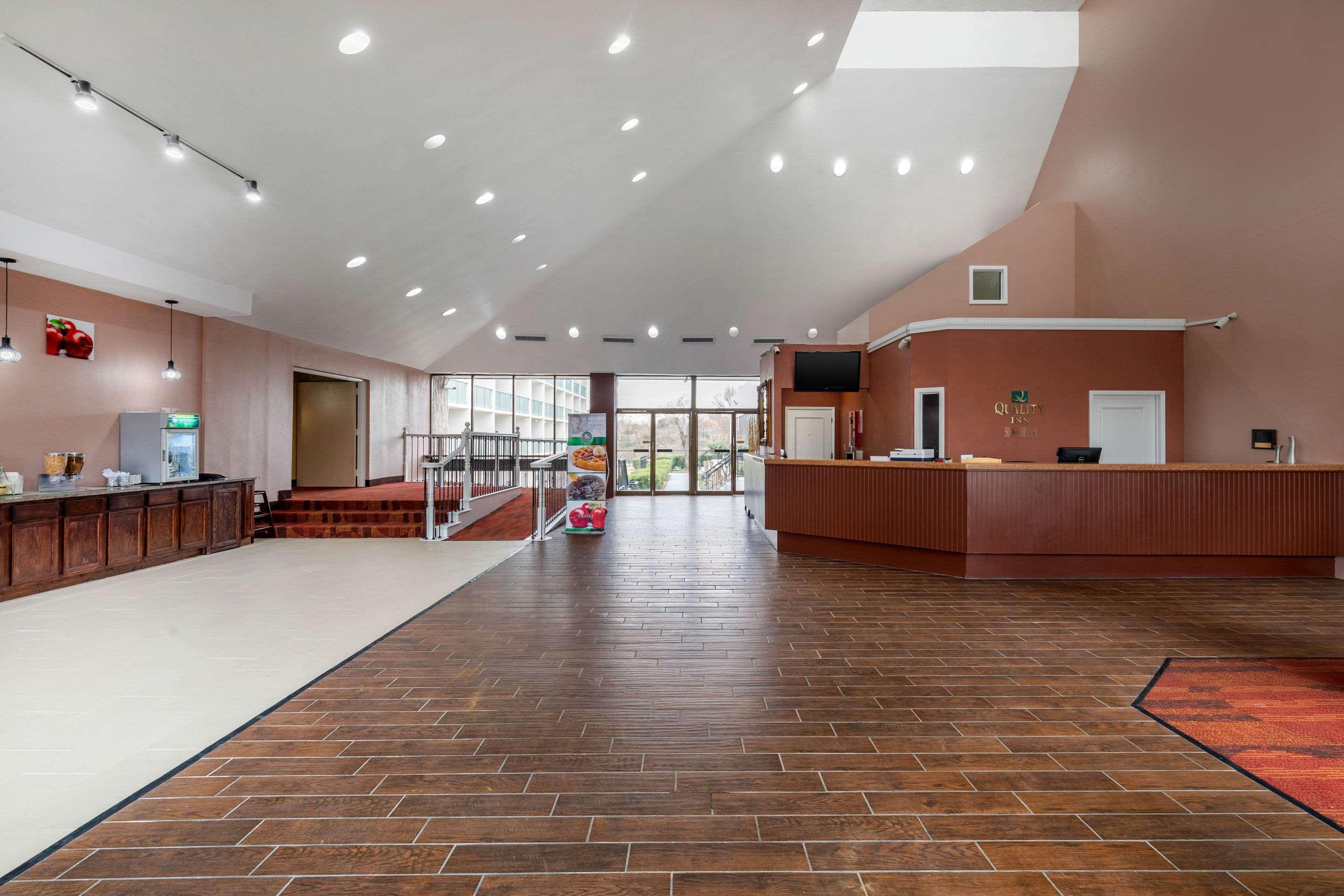 Quality Inn Tyler - Lindale Extérieur photo